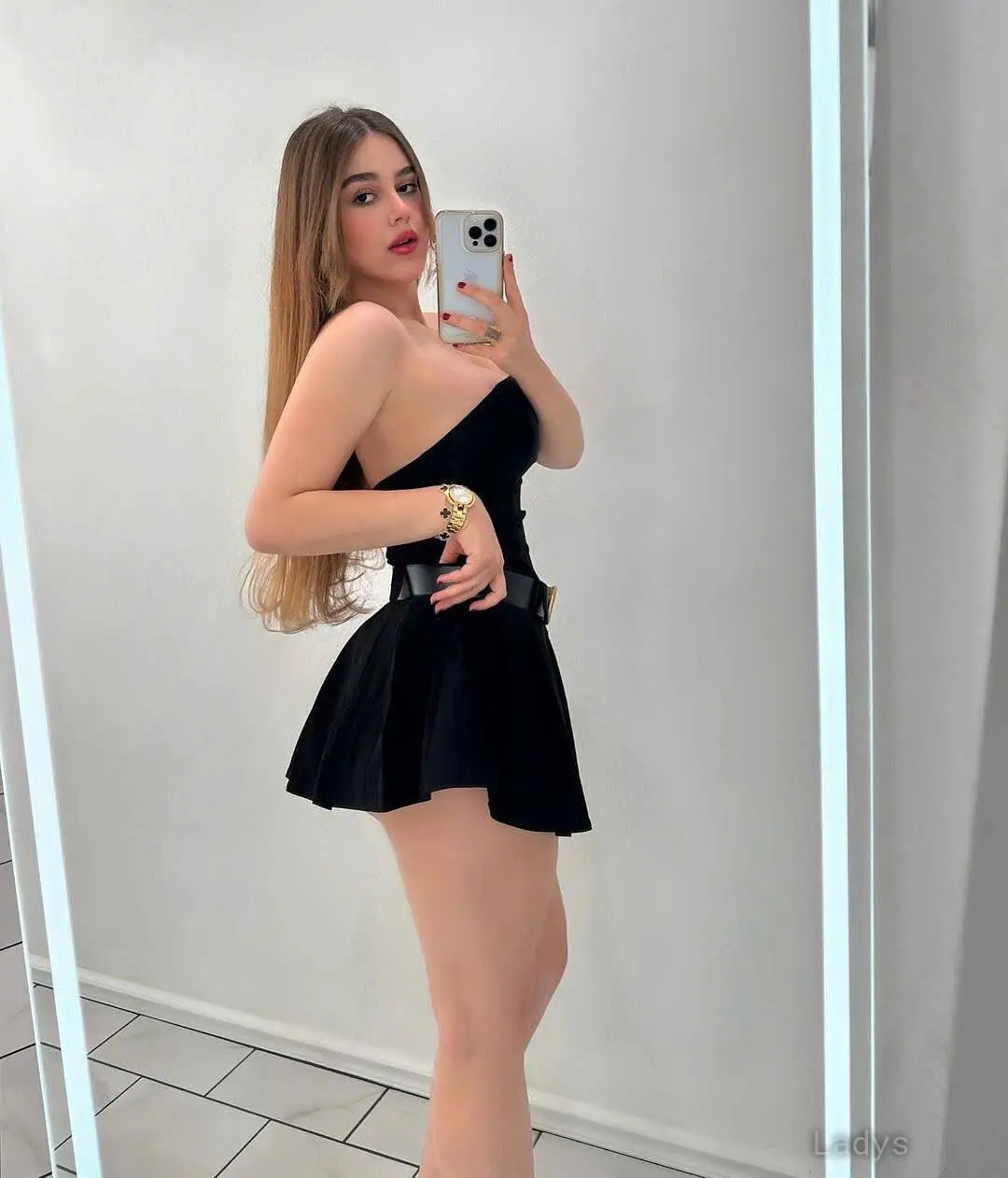Sonya (24) – Call Girl & Independent Escort Service in Berlin - Gallery Photo 4