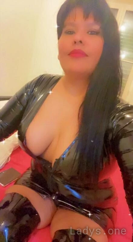 Tania Milf (50) – Call Girl & Independent Escort Service in Besançon - Gallery Photo 3