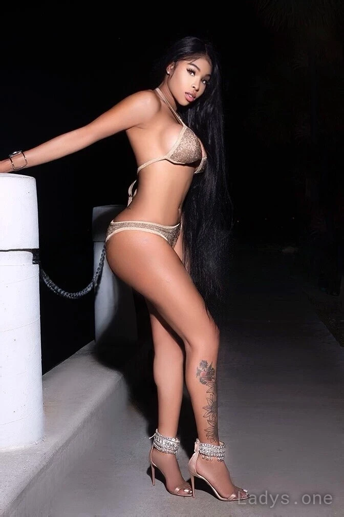 Donna Renee (25) – Call Girl & Independent Escort Service in Beverly Hills - Gallery Photo 3