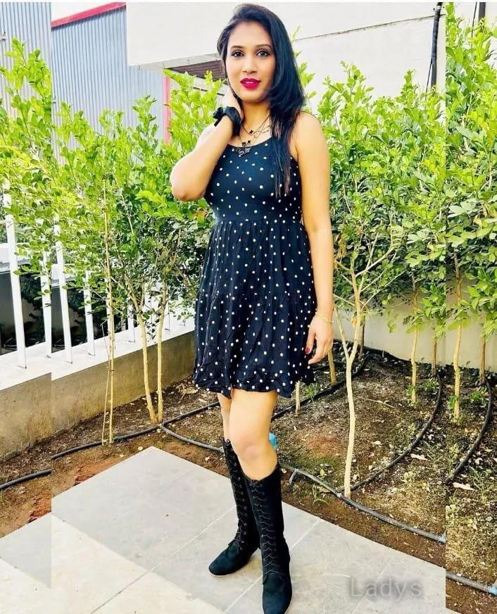 Heena (22) – Call Girl & Independent Escort Service in Bhavnagar - Gallery Photo 5
