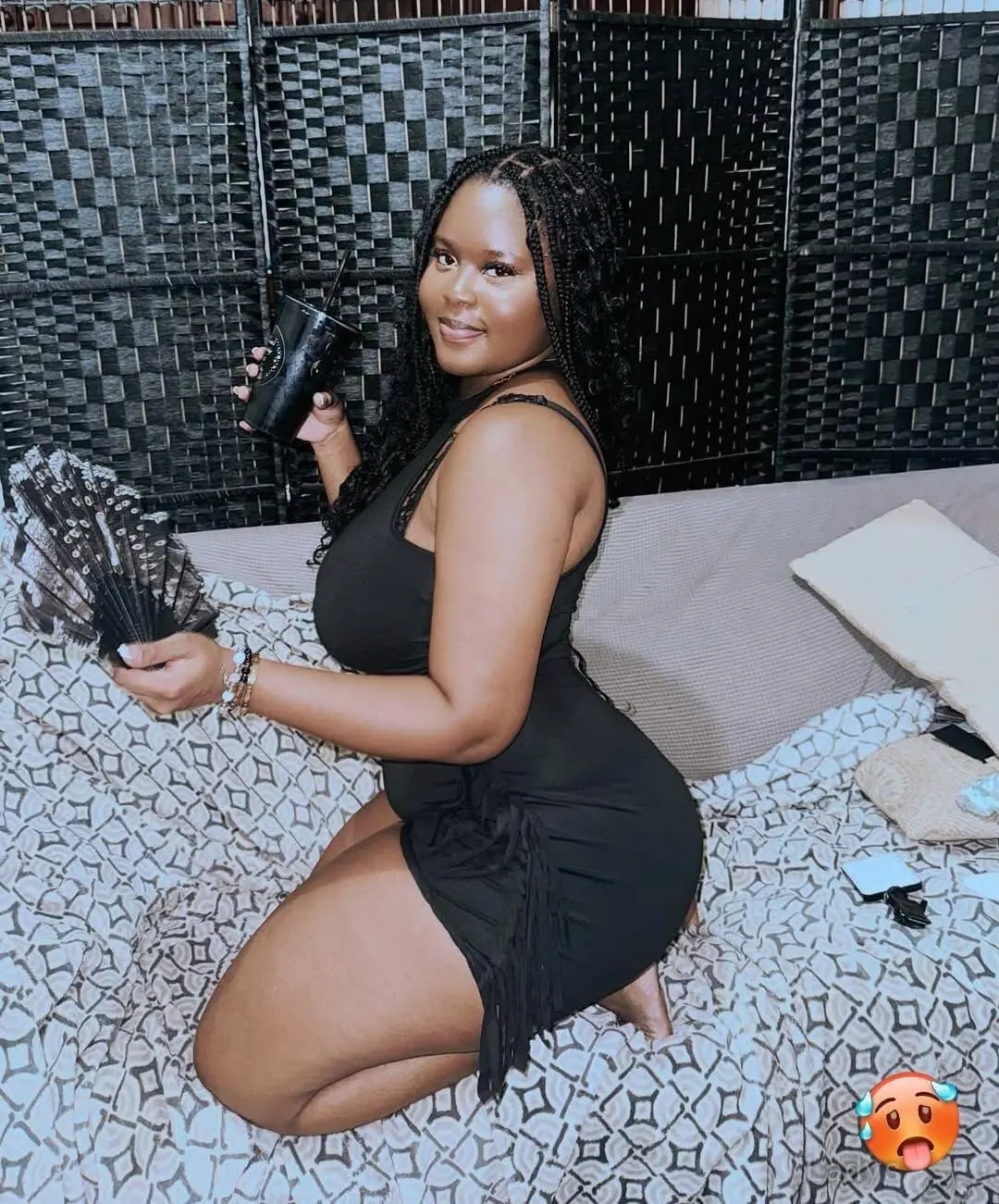 Naomi (23) – Call Girl & Independent Escort Service in Bhubaneshwar - Gallery Photo 4