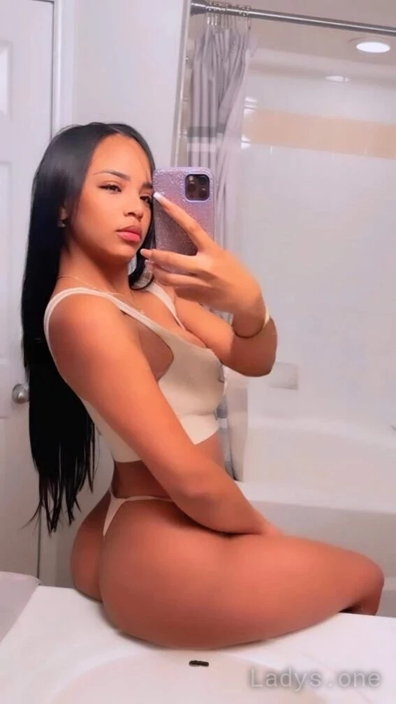Jazmin (27) – Call Girl & Independent Escort Service in Billings - Gallery Photo 4