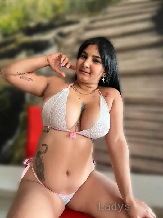 Shantall (22) – Call Girl & Independent Escort Service in Birżebbuġa - Gallery Photo 4