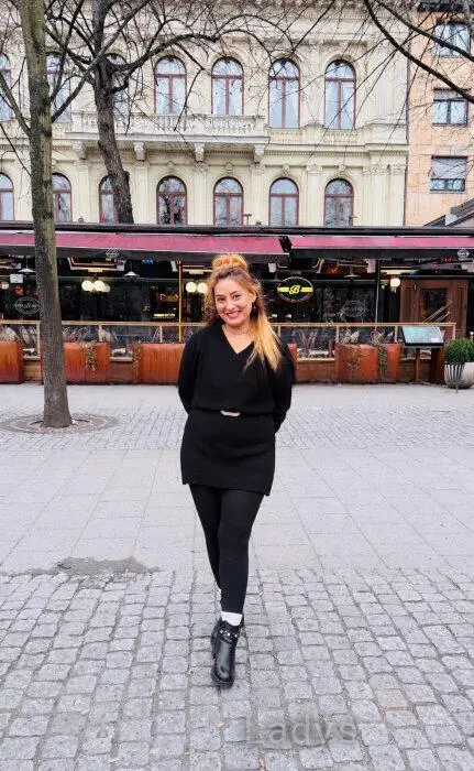 Nimral (29) – Call Girl & Independent Escort Service in Birmingham - Gallery Photo 3