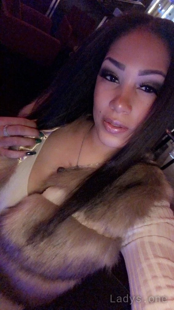Trisha (26) – Call Girl & Independent Escort Service in Boca Raton - Gallery Photo 3