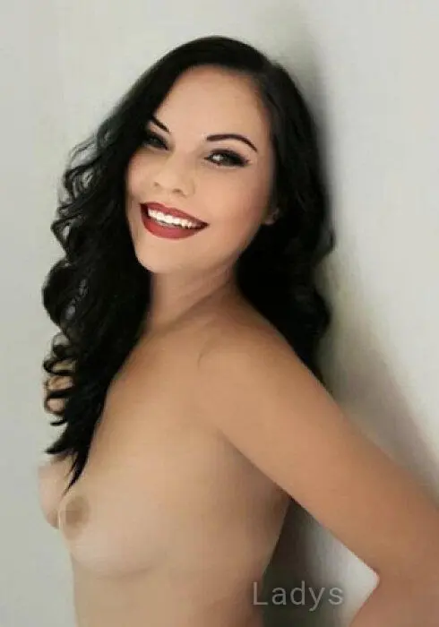Diana (33) – Call Girl & Independent Escort Service in Bochum - Gallery Photo 4