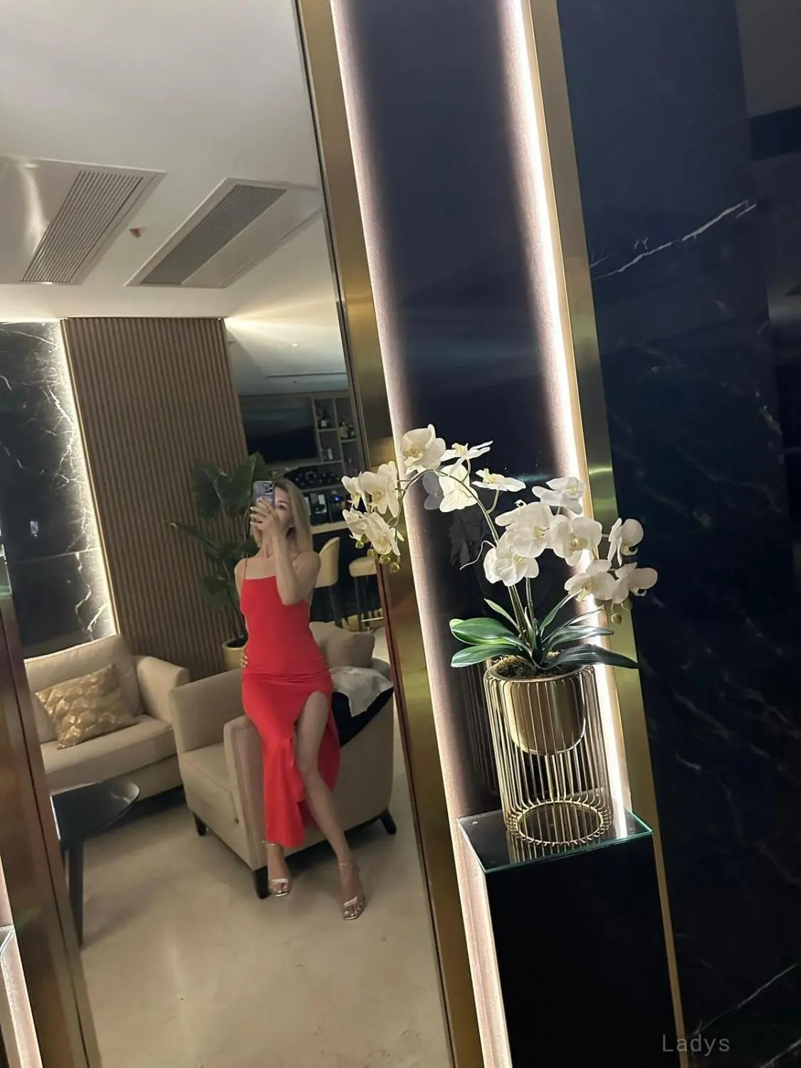 Bella (19) – Call Girl & Independent Escort Service in Bodrum - Gallery Photo 7