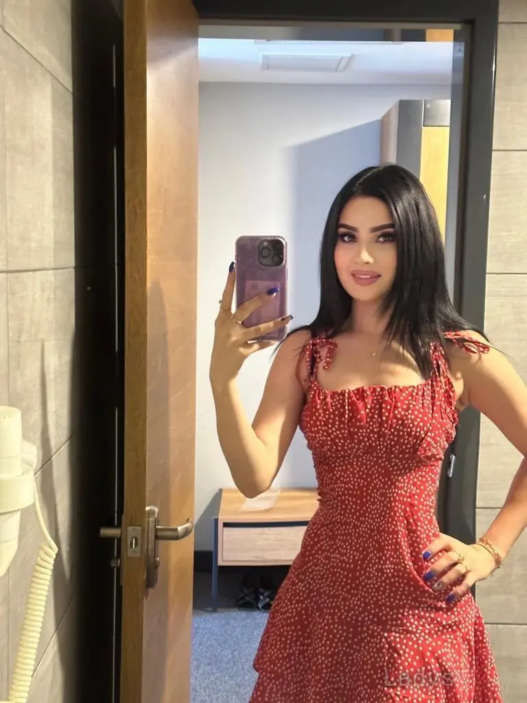 Sevda (20) – Call Girl & Independent Escort Service in Bodrum - Gallery Photo 3