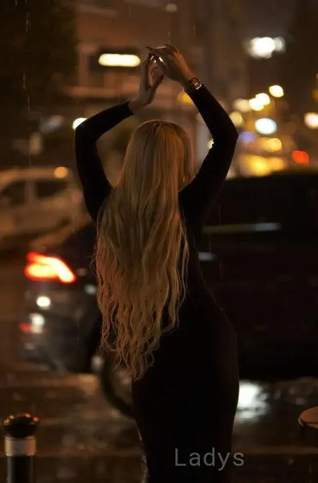 Tina (28) – Call Girl & Independent Escort Service in Bodrum - Gallery Photo 3
