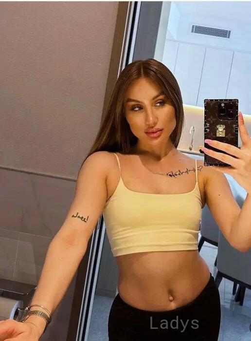 Anabel (25) – Call Girl & Independent Escort Service in Bodrum - Gallery Photo 4