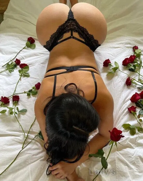 Olga (23) – Call Girl & Independent Escort Service in Bodrum - Gallery Photo 4