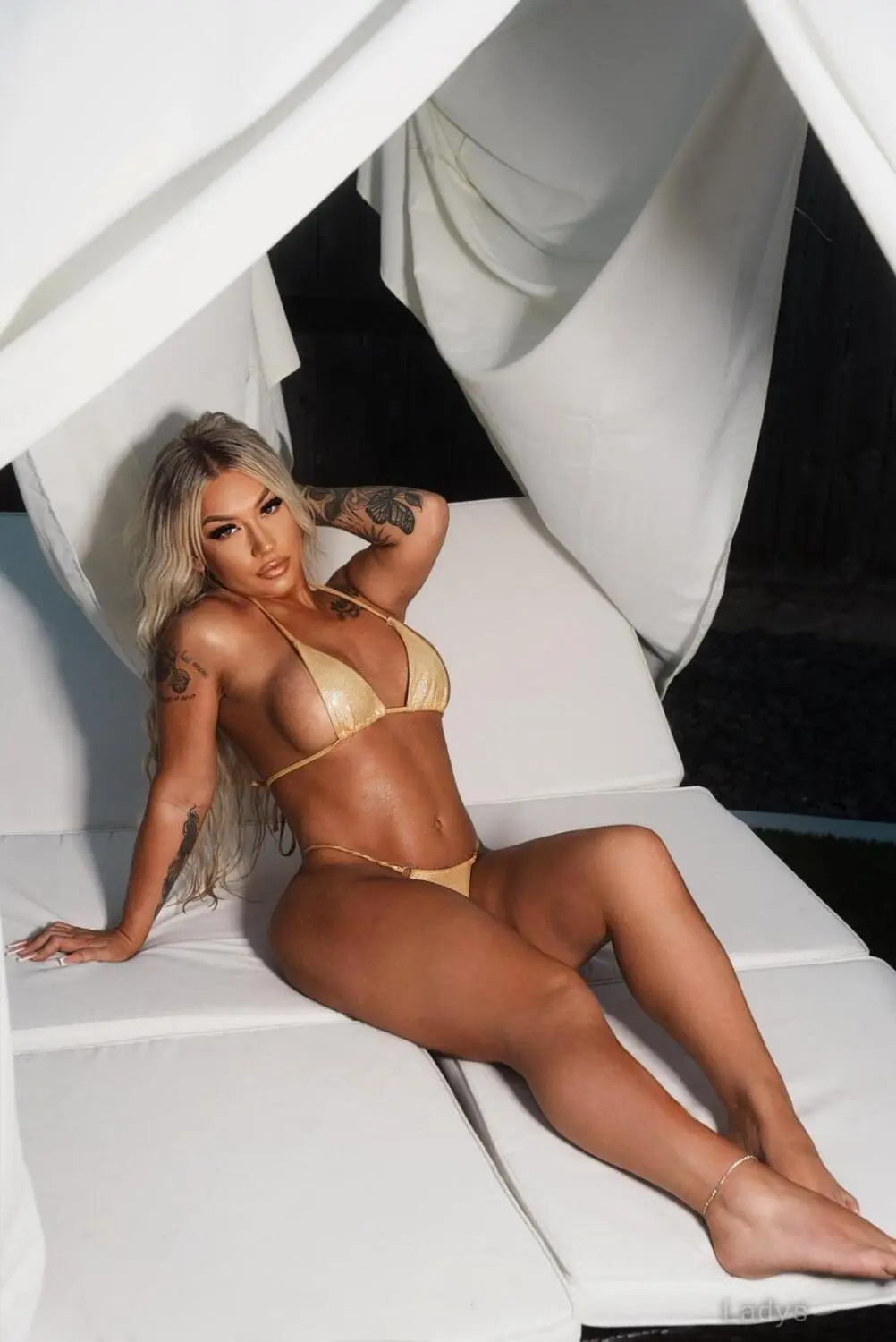 April Rene (25) – Call Girl & Independent Escort Service in Boise - Gallery Photo 3