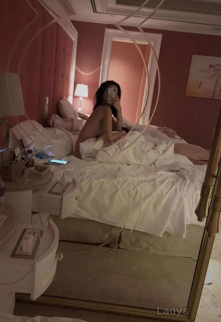 Selena (24) – Call Girl & Independent Escort Service in Boracay - Gallery Photo 2