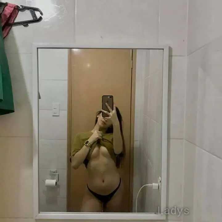 Selena (24) – Call Girl & Independent Escort Service in Boracay - Gallery Photo 3