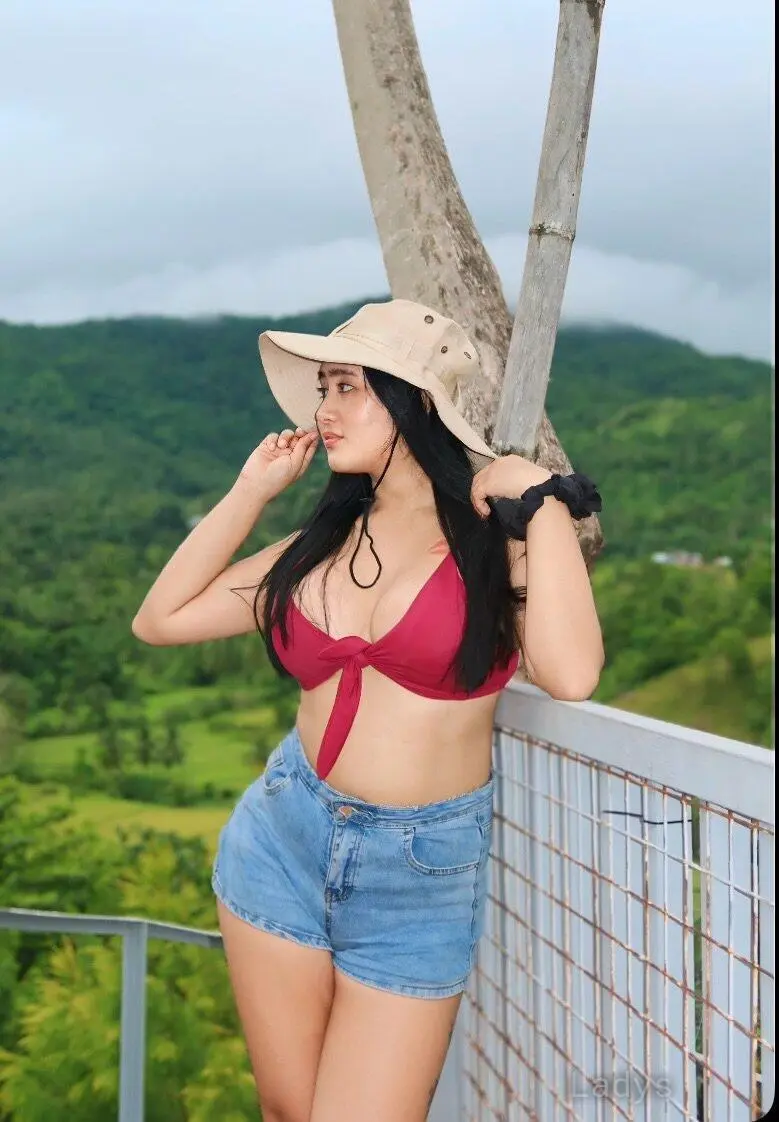 Althea (20) – Call Girl & Independent Escort Service in Boracay - Gallery Photo 8