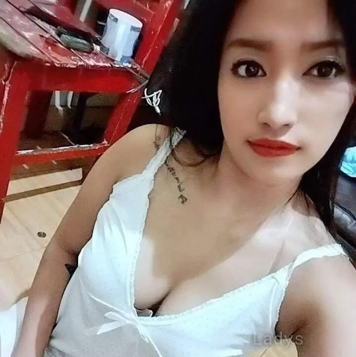 Diana (23) – Call Girl & Independent Escort Service in Boracay - Gallery Photo 3