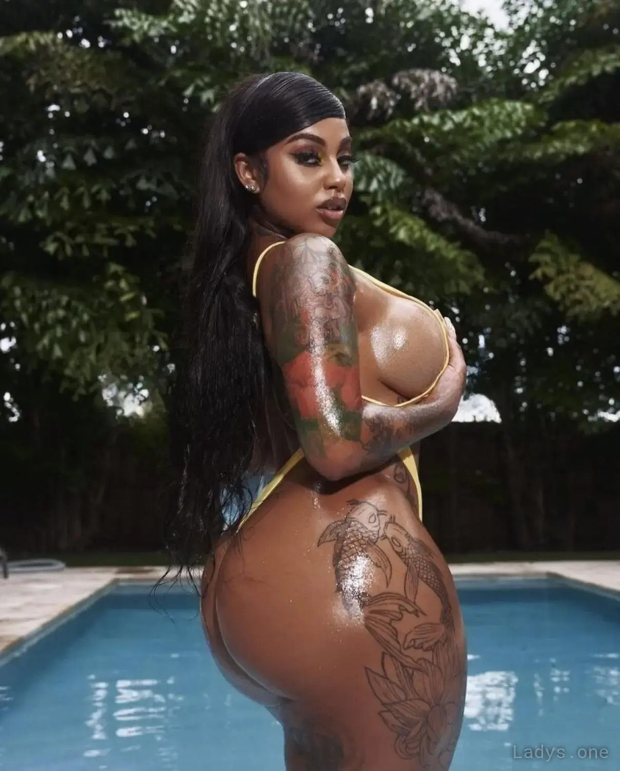 Miss London (25) – Call Girl & Independent Escort Service in Bowling Green - Gallery Photo 5