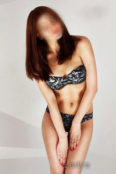 Joeline (25) – Call Girl & Independent Escort Service in Braşov - Gallery Photo 4