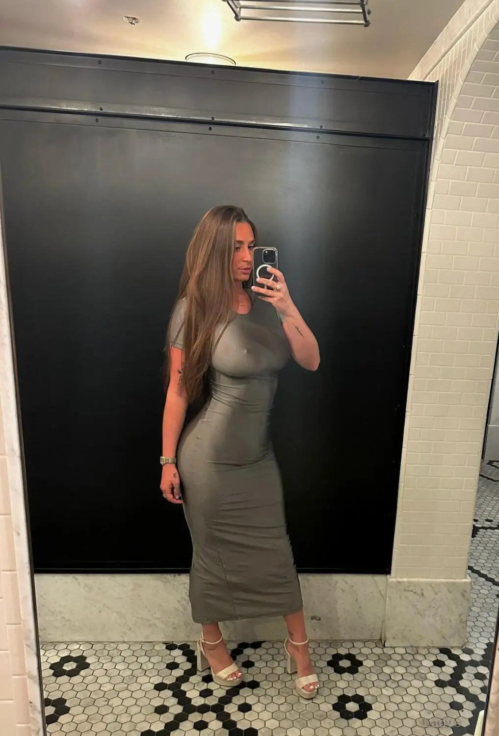Lizzy (28) – Call Girl & Independent Escort Service in Brest - Gallery Photo 3