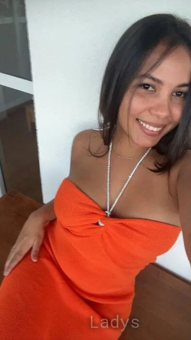 Andrea (26) – Call Girl & Independent Escort Service in Brighton - Gallery Photo 3