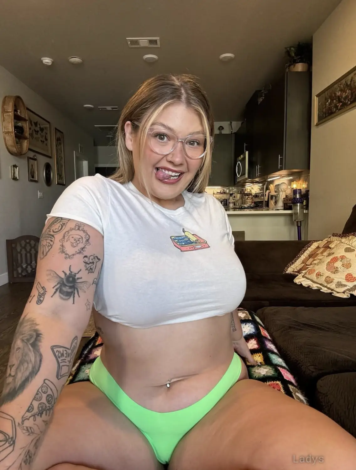 Retta (26) – Call Girl & Independent Escort Service in Brighton - Gallery Photo 2