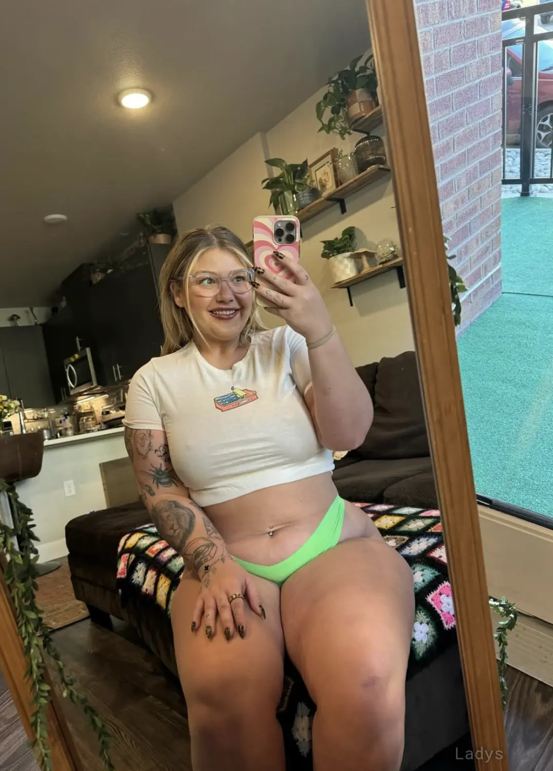 Retta (26) – Call Girl & Independent Escort Service in Brighton - Gallery Photo 3