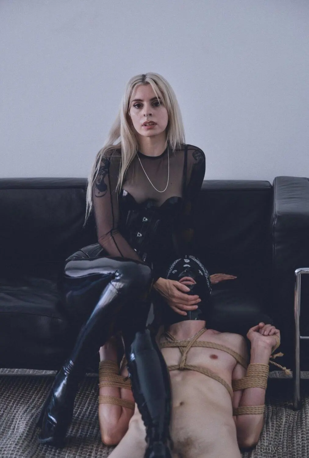 Annie (30) – Call Girl & Independent Escort Service in Bristol - Gallery Photo 3