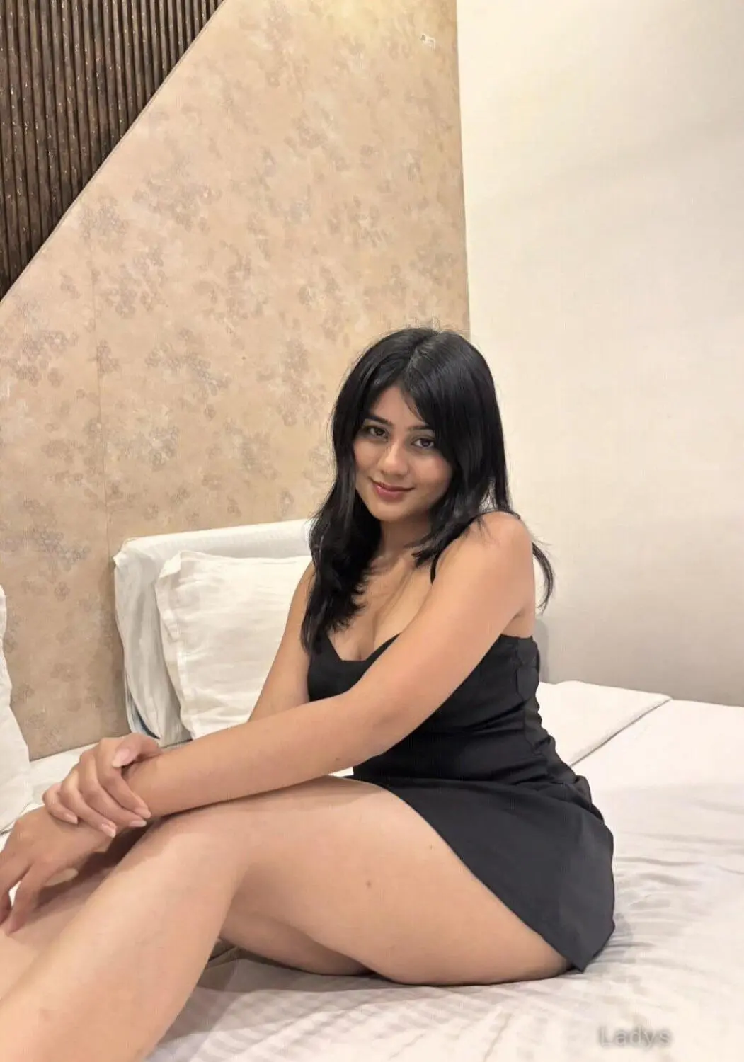 Ankita (22) – Call Girl & Independent Escort Service in Brno - Gallery Photo 5
