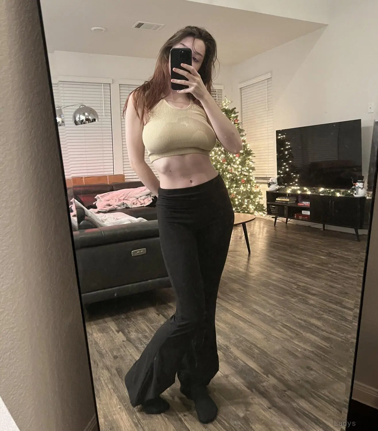Elvire (25) – Call Girl & Independent Escort Service in Brno - Gallery Photo 3