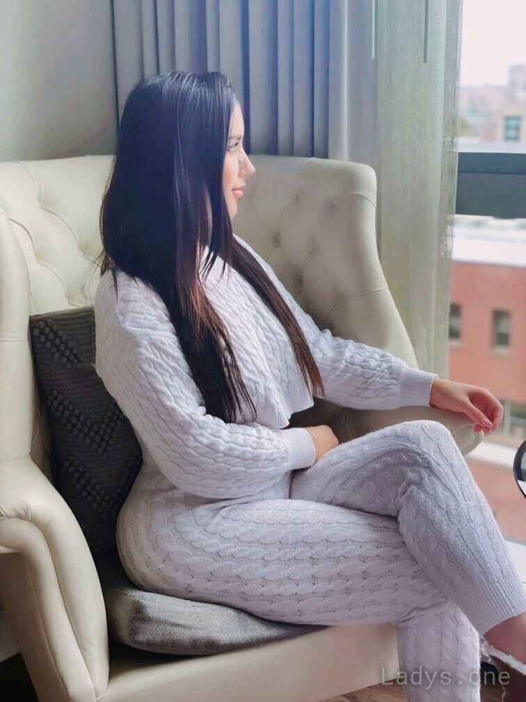 Karol (23) – Call Girl & Independent Escort Service in Brockton - Gallery Photo 3