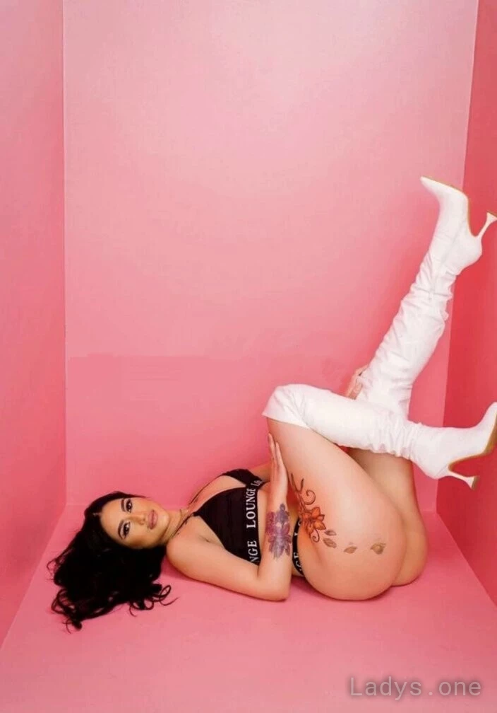 Katty (21) – Call Girl & Independent Escort Service in The Bronx - Gallery Photo 4