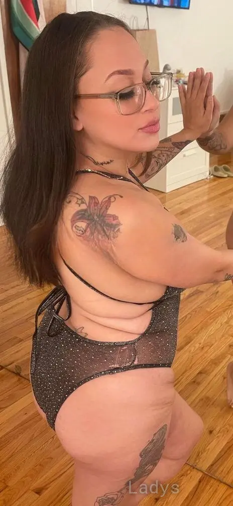 Irene (26) – Call Girl & Independent Escort Service in Brooklyn - Gallery Photo 4