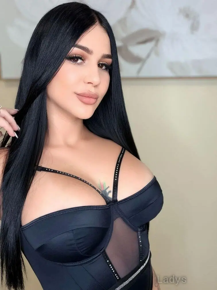 Rubi (27) – Call Girl & Independent Escort Service in Brooklyn - Gallery Photo 4