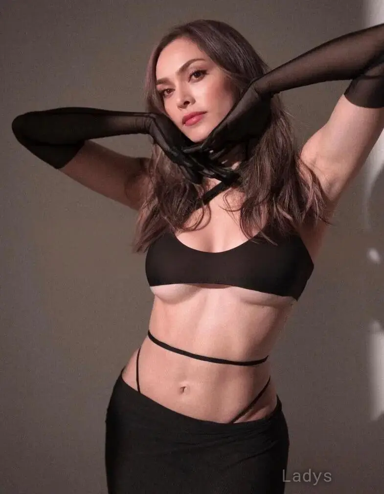 Skarlett (28) – Call Girl & Independent Escort Service in Brooklyn - Gallery Photo 5