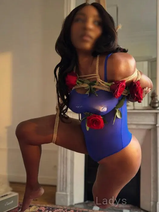 Doly (31) – Call Girl & Independent Escort Service in Brussels - Gallery Photo 3
