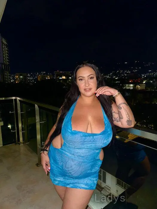 Rosina Lux (25) – Call Girl & Independent Escort Service in Budapest - Gallery Photo 4