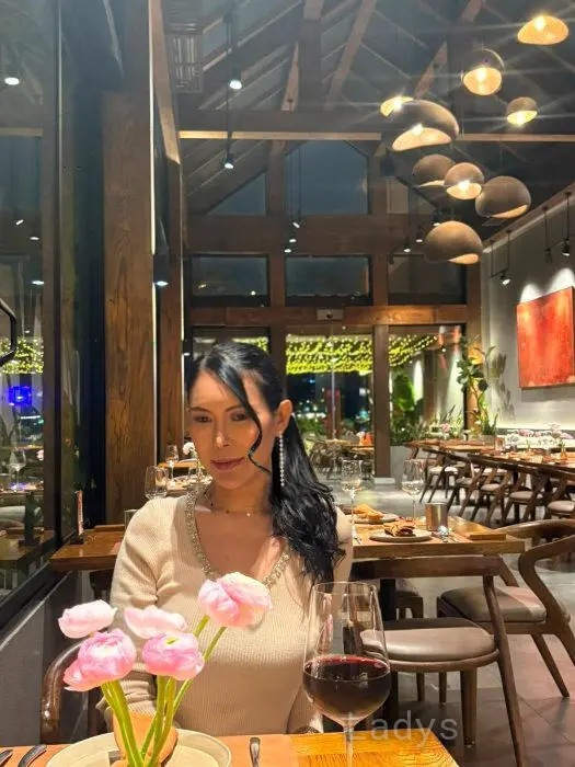 Xiena (24) – Call Girl & Independent Escort Service in Bukit Bintang - Gallery Photo 3