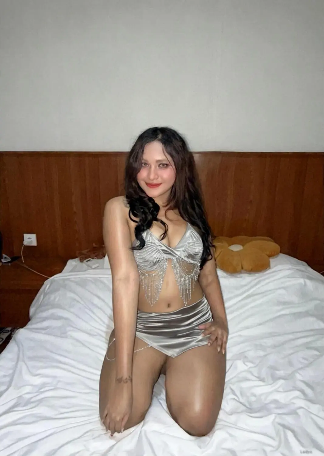 Sarah Bukit (24) – Call Girl & Independent Escort Service in Bukit Bintang - Gallery Photo 3