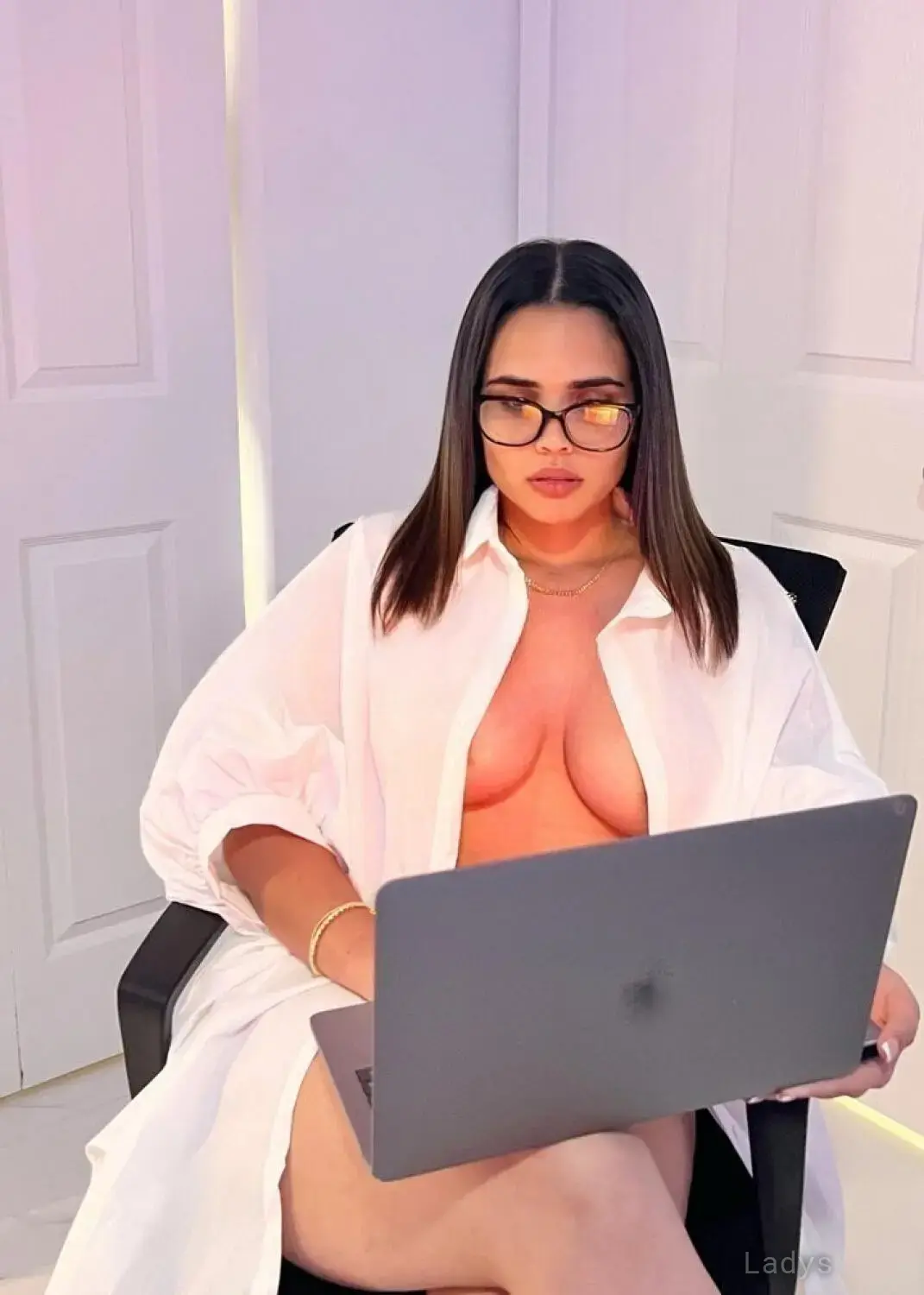 Sophia (25) – Call Girl & Independent Escort Service in Burlington - Gallery Photo 4