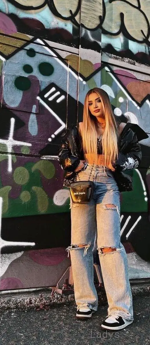 Vika (21) – Call Girl & Independent Escort Service in Bursa - Gallery Photo 2