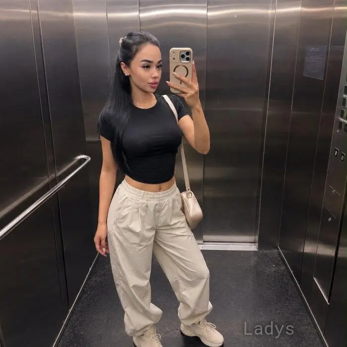 Selen (22) – Call Girl & Independent Escort Service in Bursa - Gallery Photo 4