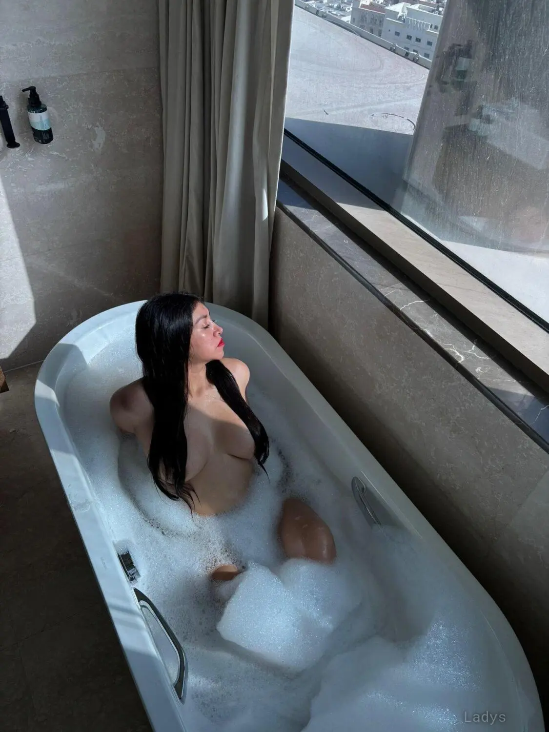 Emmy (28) – Call Girl & Independent Escort Service in Bursa - Gallery Photo 8