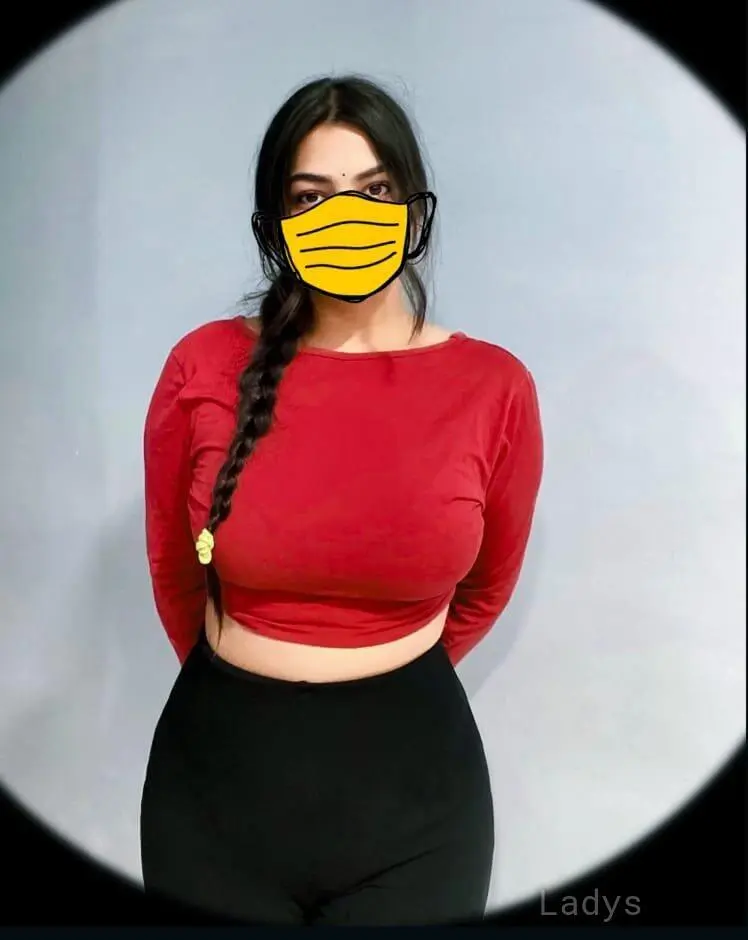 Laxmi (19) – Call Girl & Independent Escort Service in Butwāl - Gallery Photo 3