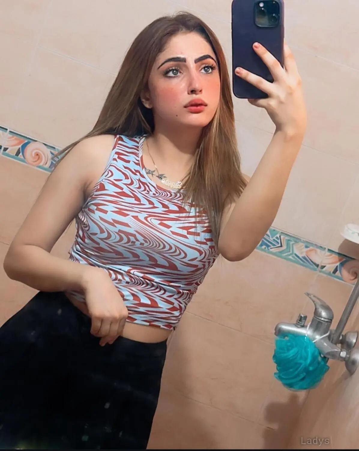 Maryam (26) – Call Girl & Independent Escort Service in Butwāl - Gallery Photo 4