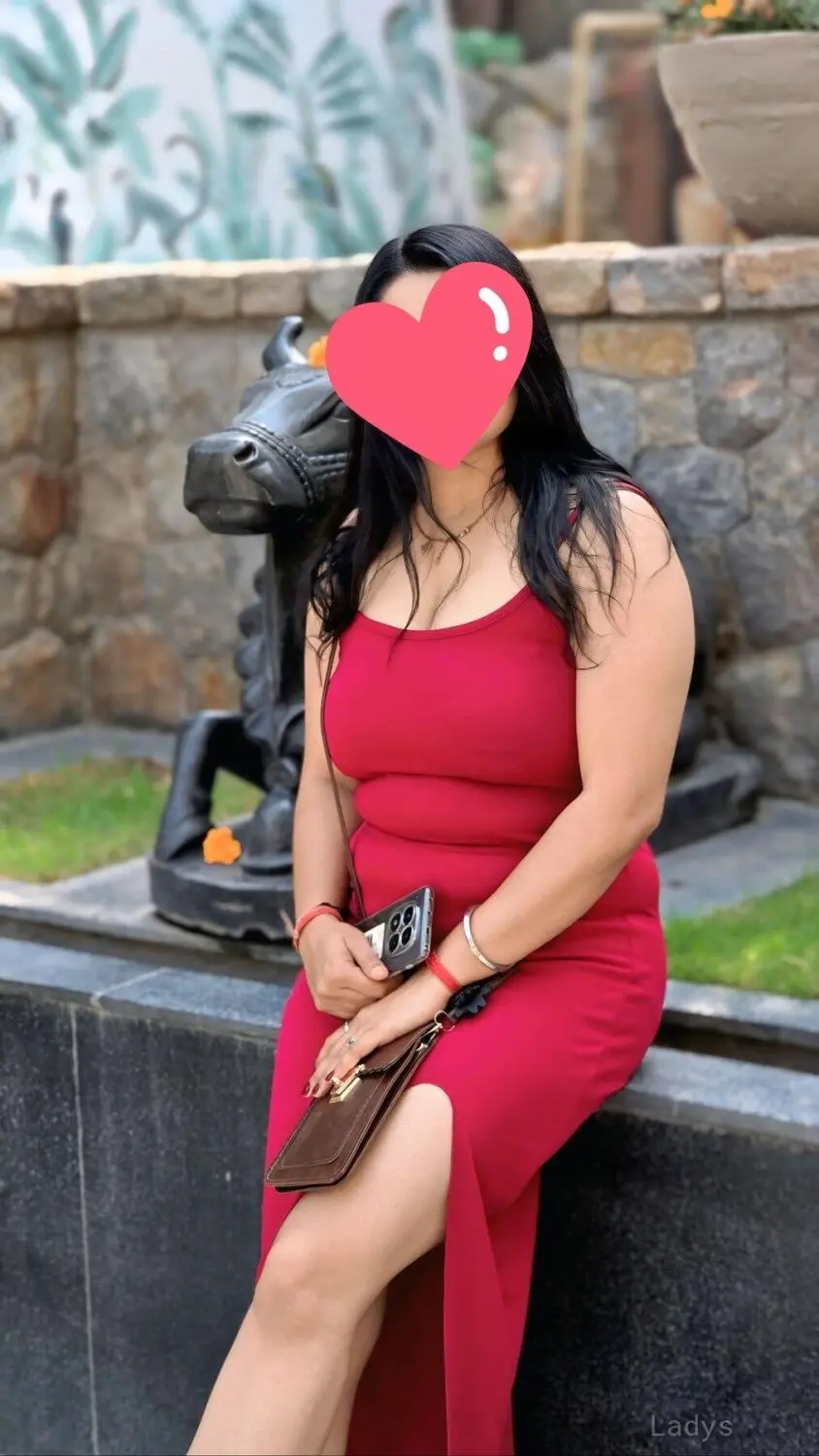 Hanna (21) – Call Girl & Independent Escort Service in Butwāl - Gallery Photo 4