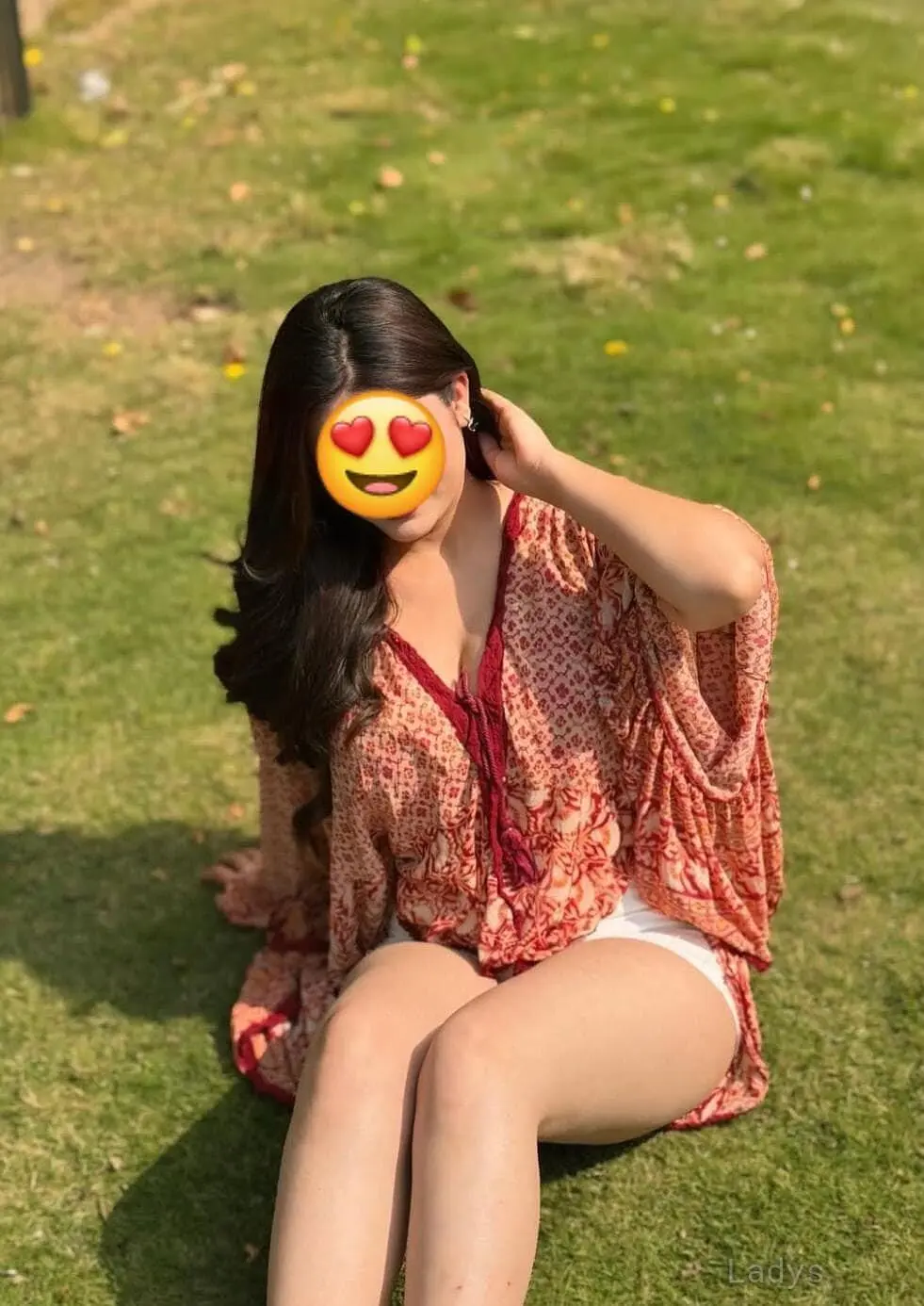 Krisitina (19) – Call Girl & Independent Escort Service in Butwāl - Gallery Photo 2