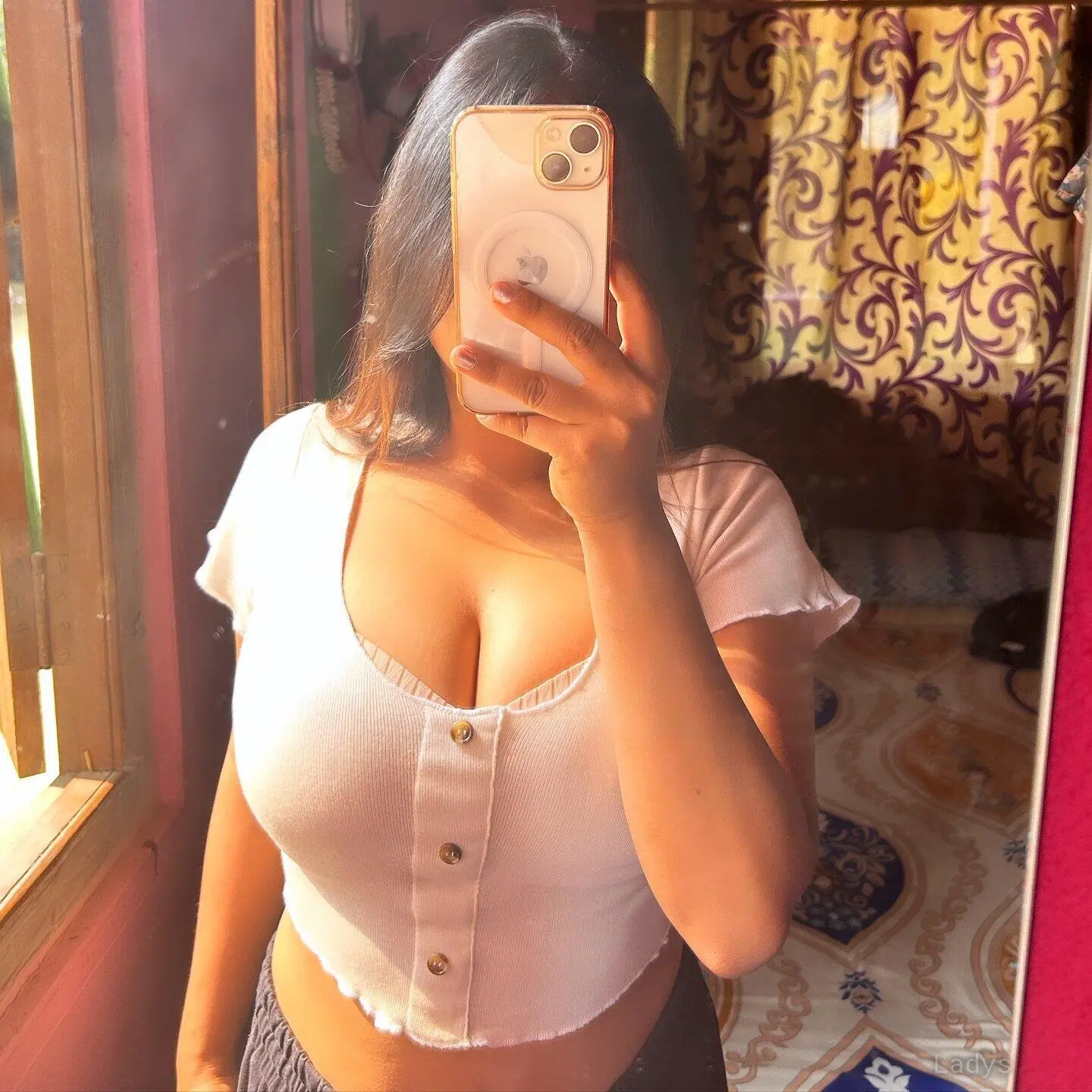 Suman (24) – Call Girl & Independent Escort Service in Butwāl - Gallery Photo 3