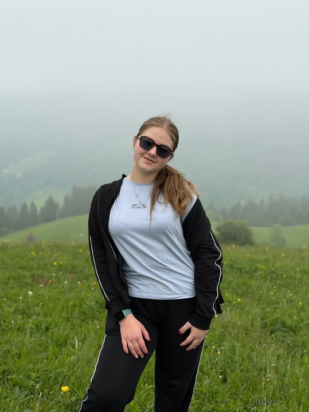 Manrilo (21) – Call Girl & Independent Escort Service in Butwāl - Gallery Photo 3