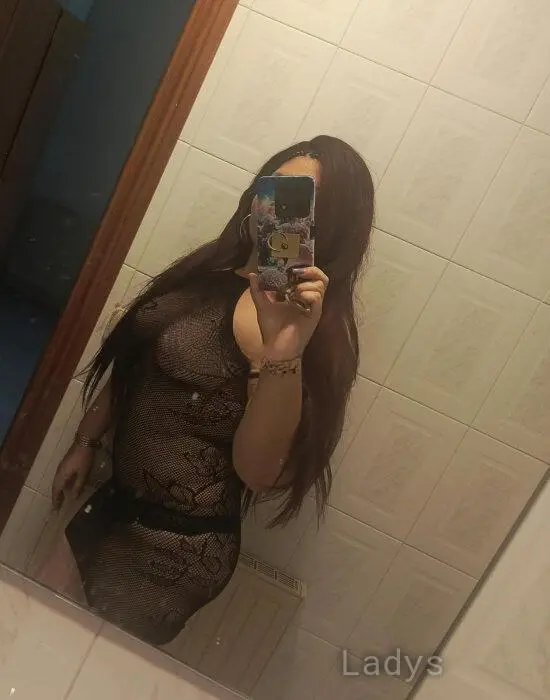 Maricela (33) – Call Girl & Independent Escort Service in Cadiz - Gallery Photo 4