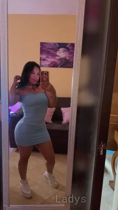 Sara (25) – Call Girl & Independent Escort Service in Cadiz - Gallery Photo 3